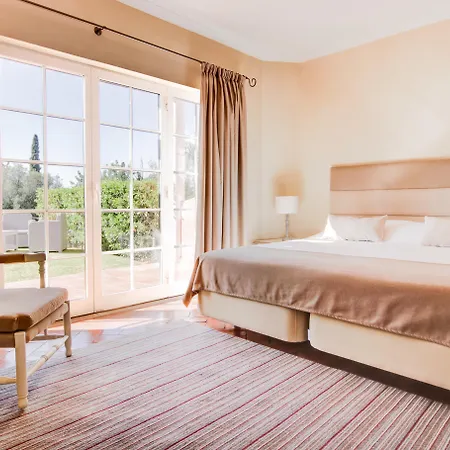 Cegonha Country Club Hotell 4*