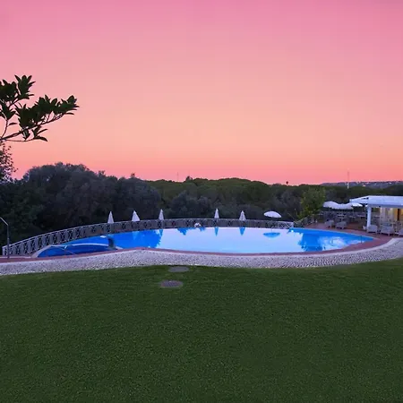 Cegonha Country Club Hotell 4*