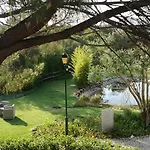 Cegonha Country Club 酒店