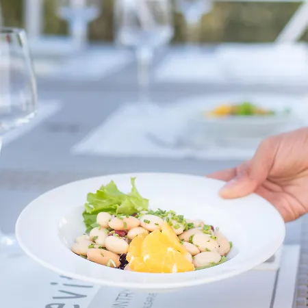 Cegonha Country Club Hotel