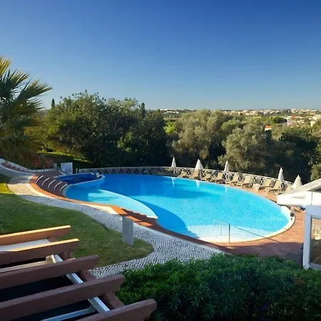 Cegonha Country Club Hotel