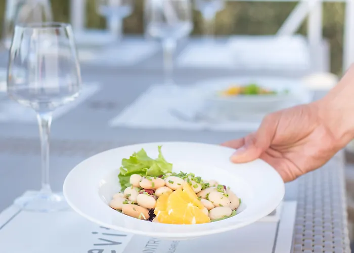 Cegonha Country Club Hotel